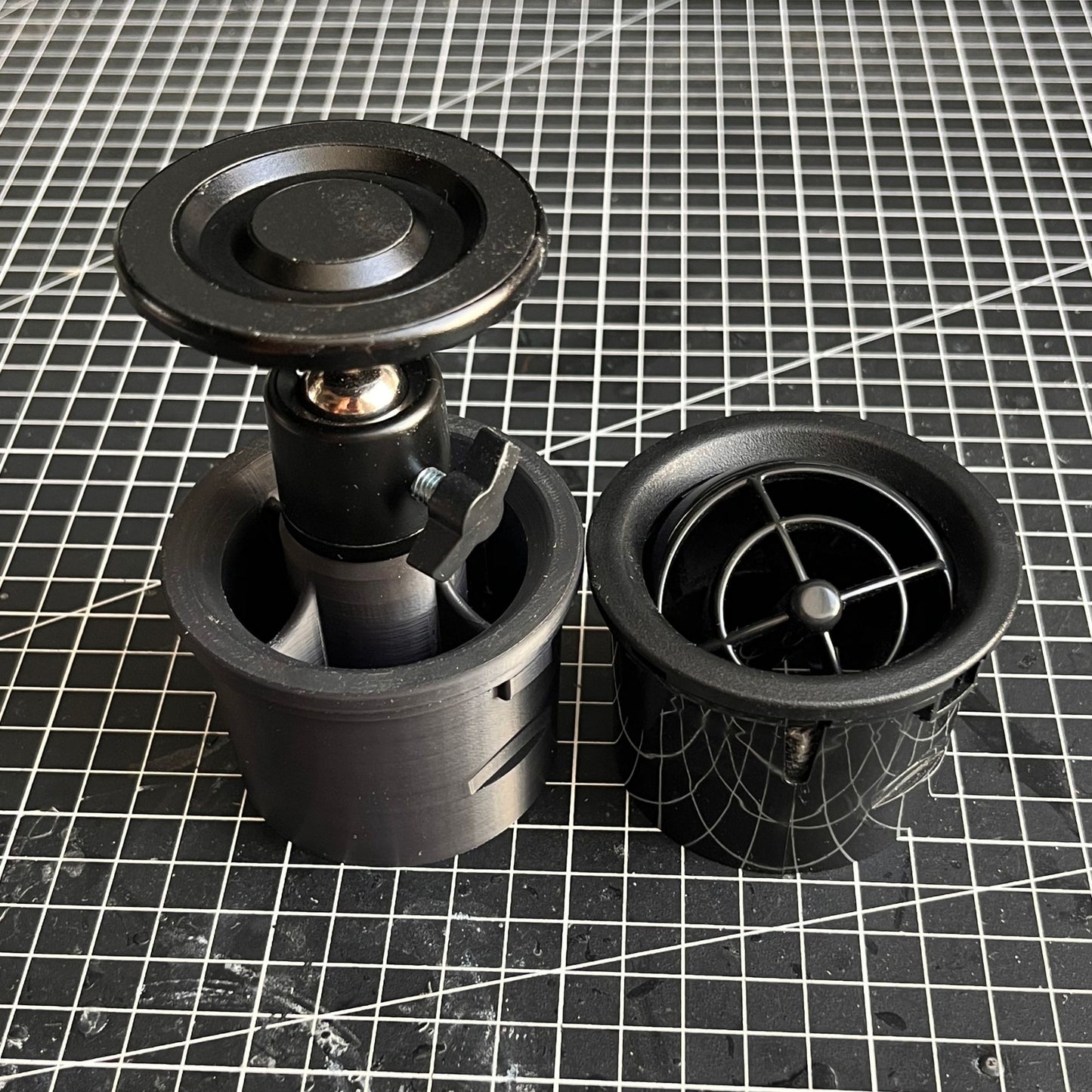 Mazda MX-5 NA/NB Magsafe Airvent Phoneholder